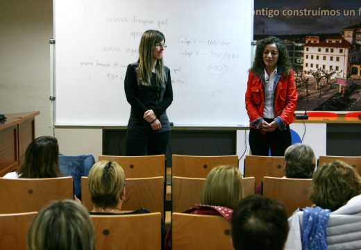 Benvida de Susana García ao alumnado do novo curso CELGA 2 e 4 impartido polo SNL da Mancomunidade